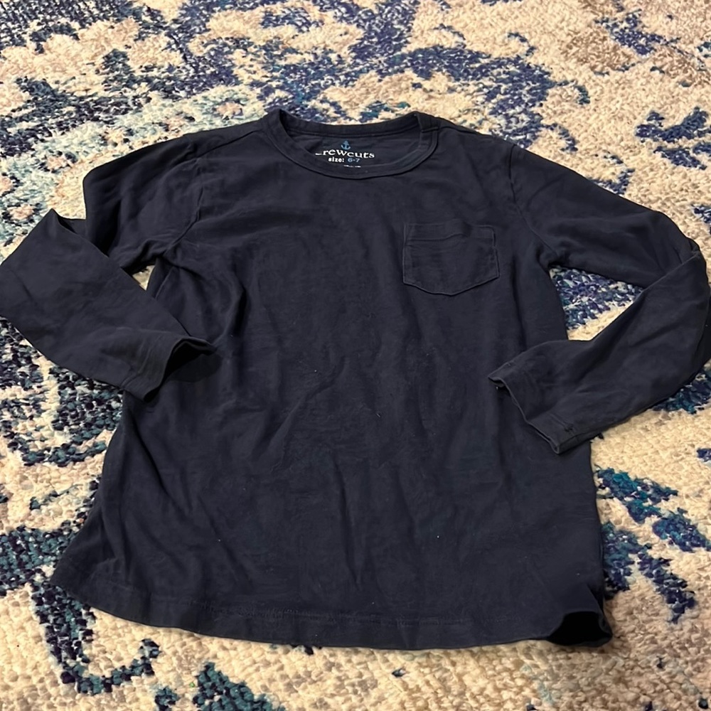 J-crew navy pocket soft cotton long sleeve size 6-7